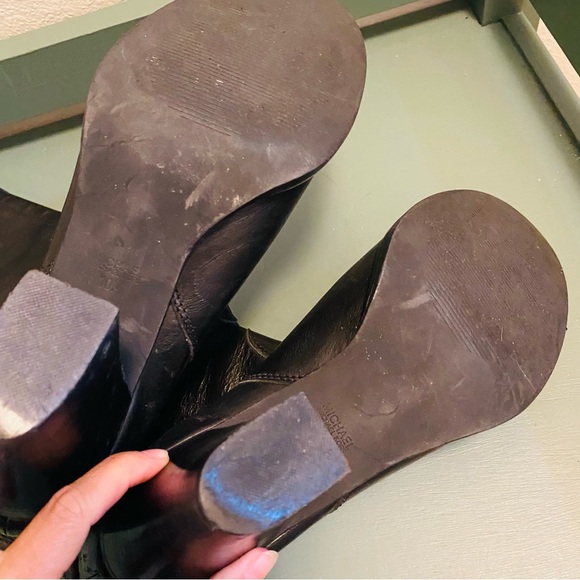 MICHAEL KORS Black Leather Knee High Boots Silver Buckle - Picture 6 of 7